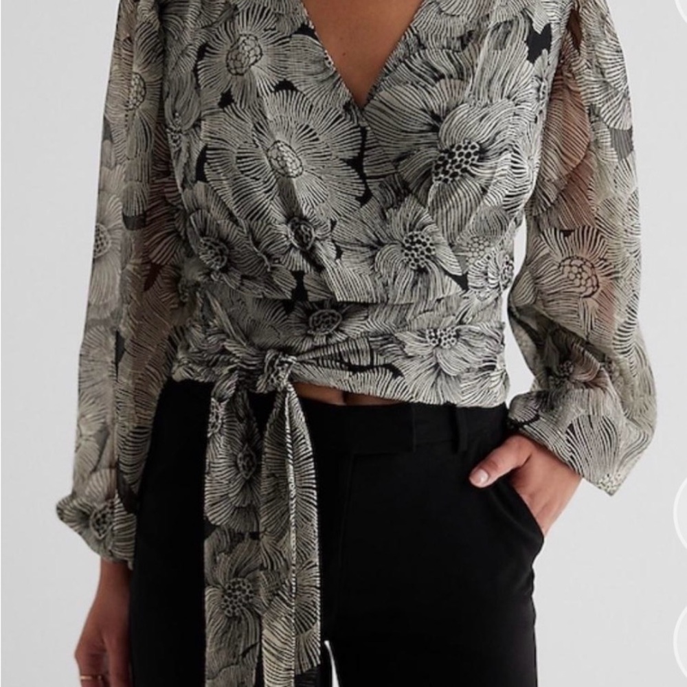Express Floral V-Neck Faux Wrap Tie Waist Blouse - Picture 5 of 5